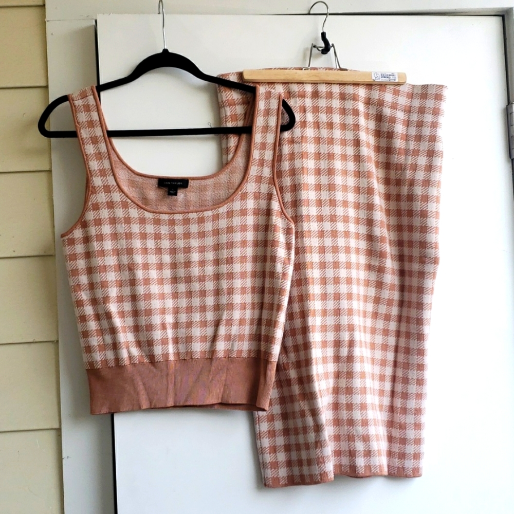 ANN TAYLOR beautiful coordinating 3 piece set.